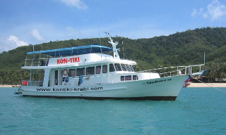 Krabi diving day trip boat