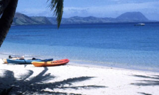 Dive Kadavu Matana Beach Resort - kayaks on the beachfront Dive Kadavu Matana Beach Resort - kayaks on the beachfront