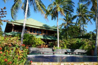 Bali dive packages at Tulamben Wreck Divers Beachfront Villas Bali dive packages at Tulamben Wreck Divers Beachfront Villas