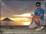 Meshal Al-Omar auf einem Tauchurlaub in Indonesien Meshal Al-Omar auf einem Tauchurlaub in Indonesien