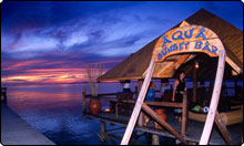 Walea Dive Resort - Unwind at the Aqua Sunset Bar - Image: walea.com