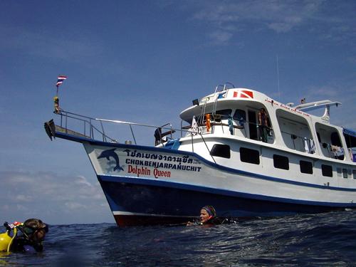 Thailand liveaboard diving in the Similans with MV Dolphin Queen