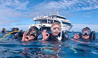 Students having a whale of a time on Scubapro in Australia