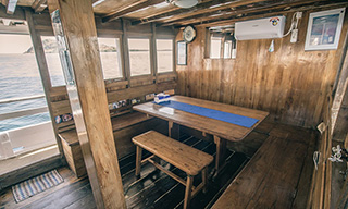 Tatawa's indoor saloon/dining area