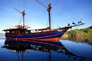 The Moana reflected by the sea at Komodo - photo courtesy of Ingo Siewert