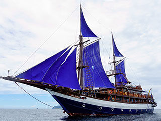 Indonesia liveaboard Sea Safari 8